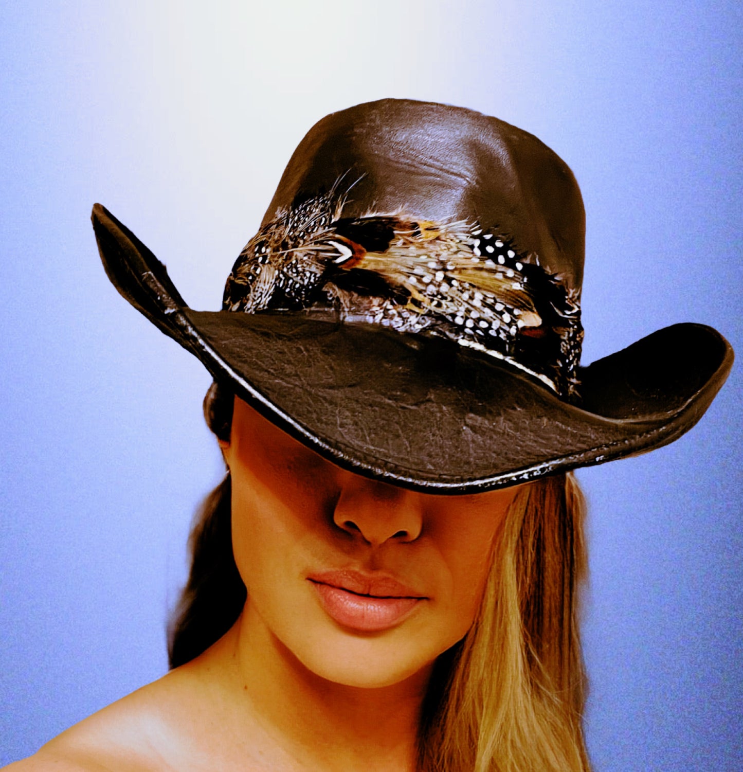 Vintage El Rodeo Piel Con Piel Black Leather Cowboy Hat with Feather Band – Size 7 1/8 (57 cm)